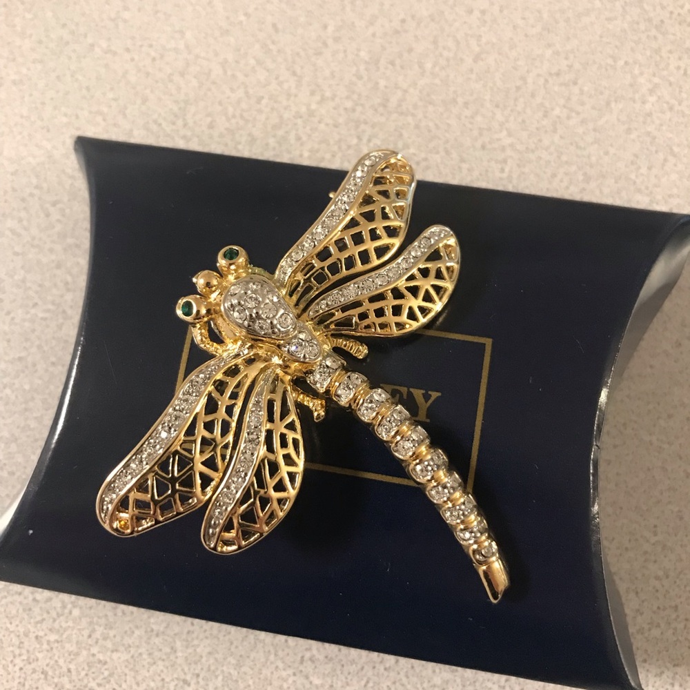 Gold Tone Filigree Dragonfly Brooch NWT